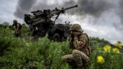 Украински артилериски сили во одбрана на регионот кај Покровск
