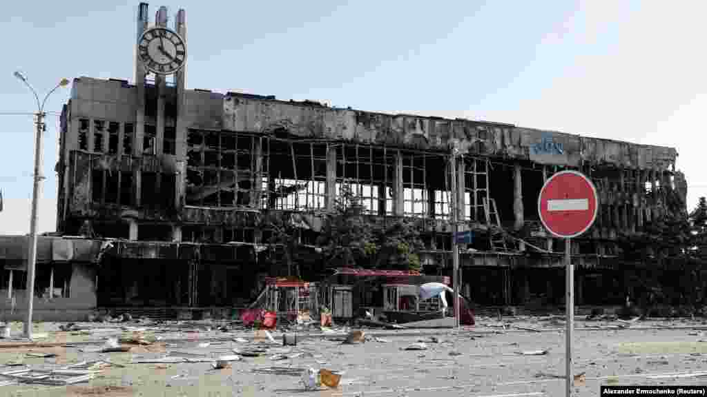 Mariupol's railway station in April 2022. The station is situated just one kilometer from the Azovstal factory, where Ukrainian fighters are making their last stand against pro-Russian forces in the city. 