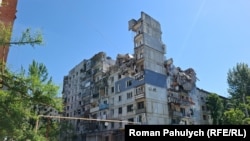 Разрушенный жилой дом в Покровске, май 2025 годаю
