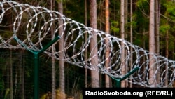 Біля в’їзду може утворитися черга з українців, які бажають потрапити до Росії, переказує міркування чиновників латвійський мовник