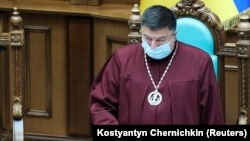 Олександр Тупицький відсторонений з посади голови КСУ до кінця місяця