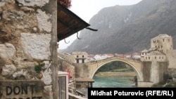 Duboko podijeljen grad - Mostar