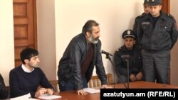 Арарат Хандоян в зале суда (архив)