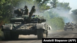 За словами Володимира Зелеснького, на Донбасі «вогнева перевага окупантів досі дуже відчувається»