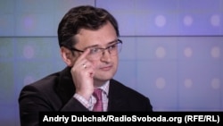 За словами міністра, попри бажання пожартувати з приводу публікації дипломатичних листів, «насправді нічого гарного в цьому немає»