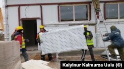 Москвадагы кыргызстандык мигранттар. Иллюстрациялык сүрөт.