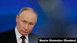 Аналітики зазначили, що Путін та інші високопоставлені кремлівські чиновники неодноразово давали зрозуміти, що Росія не бажає брати участь у добросовісних і змістовних мирних переговорах