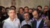 احمدی نژاد و یارانش در همه بزنگاه های سیاسی علی رغم تهدید های اولیه وارد تقابل عملی نشده و بدون گرفتن امتیازی عقب نشینی کرده اند.