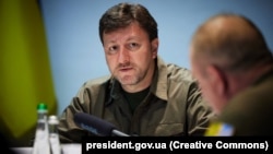 За словами Олександра Старуха, на місці працюють рятувальники