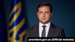 На порталі доступні 27 публічних послуг онлайн, каже Володимир Зеленський
