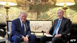 دیدار دونالد ترامپ با رجب طیب اردوغان در حاشیه اجلاس ناتو، ۳ تیرماه ۱۴۰۴