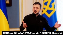 За словами радника голови ОП, питання щодо можливої відставки Володимира Зеленського ані американська, ні українська сторони не вносили в порядок денний зустрічі в Джидді